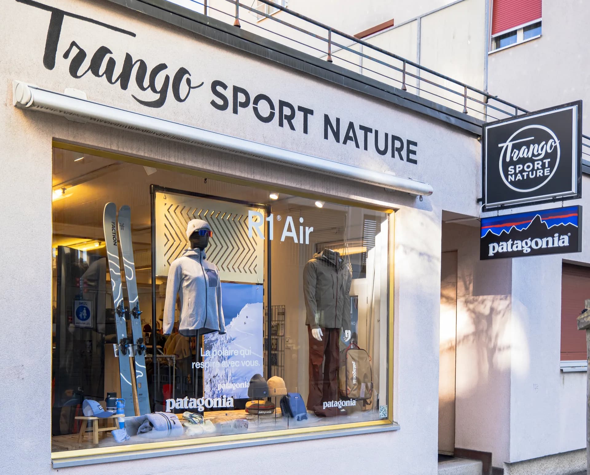 Intérieur du magasin Trango Sport Nature