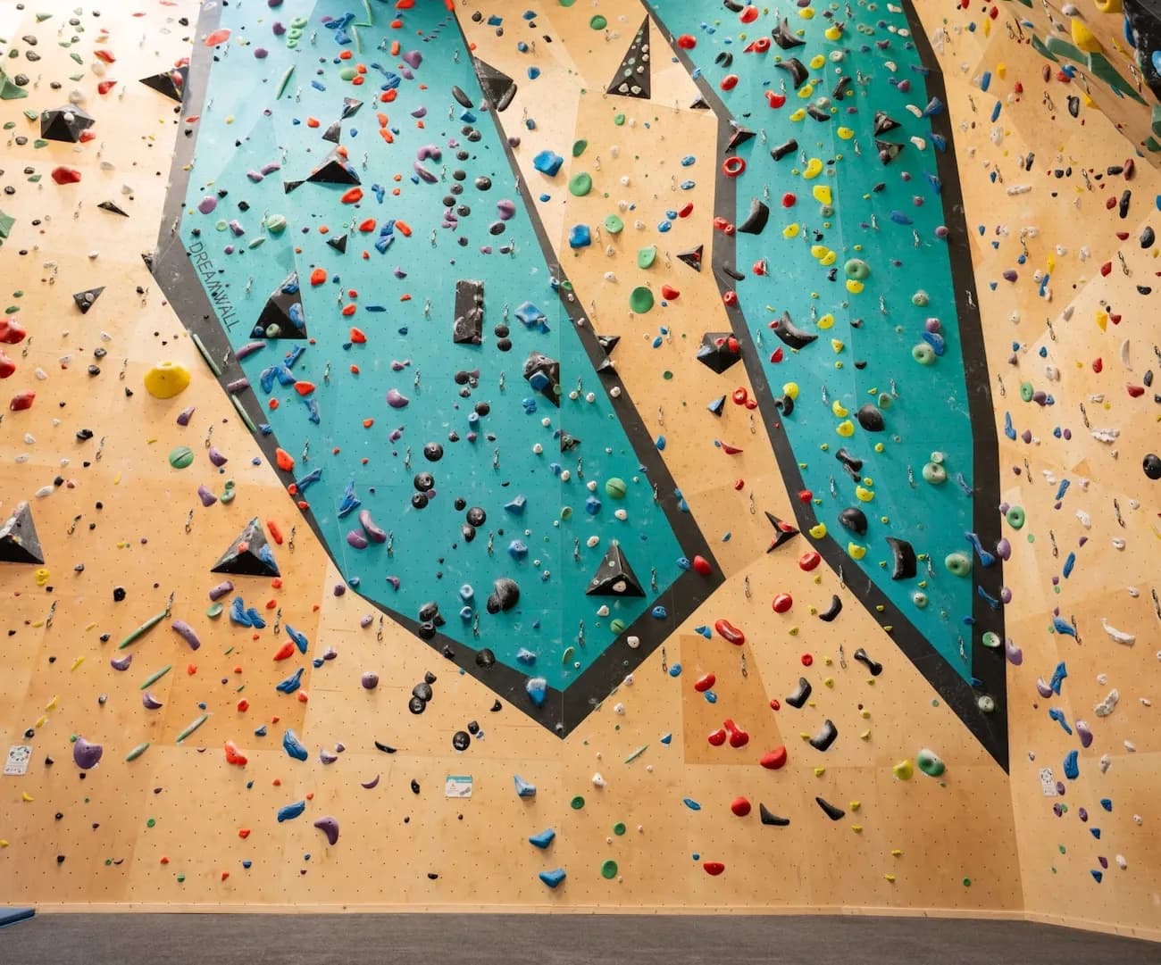 Soirée Projection - Films de kayak & bikepacking X Entrepôt